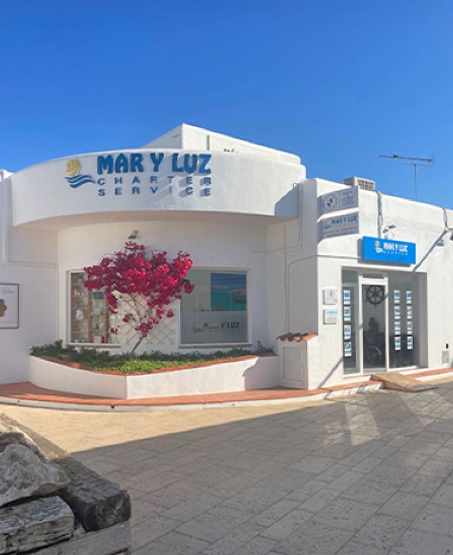 Mar y Luz Charter